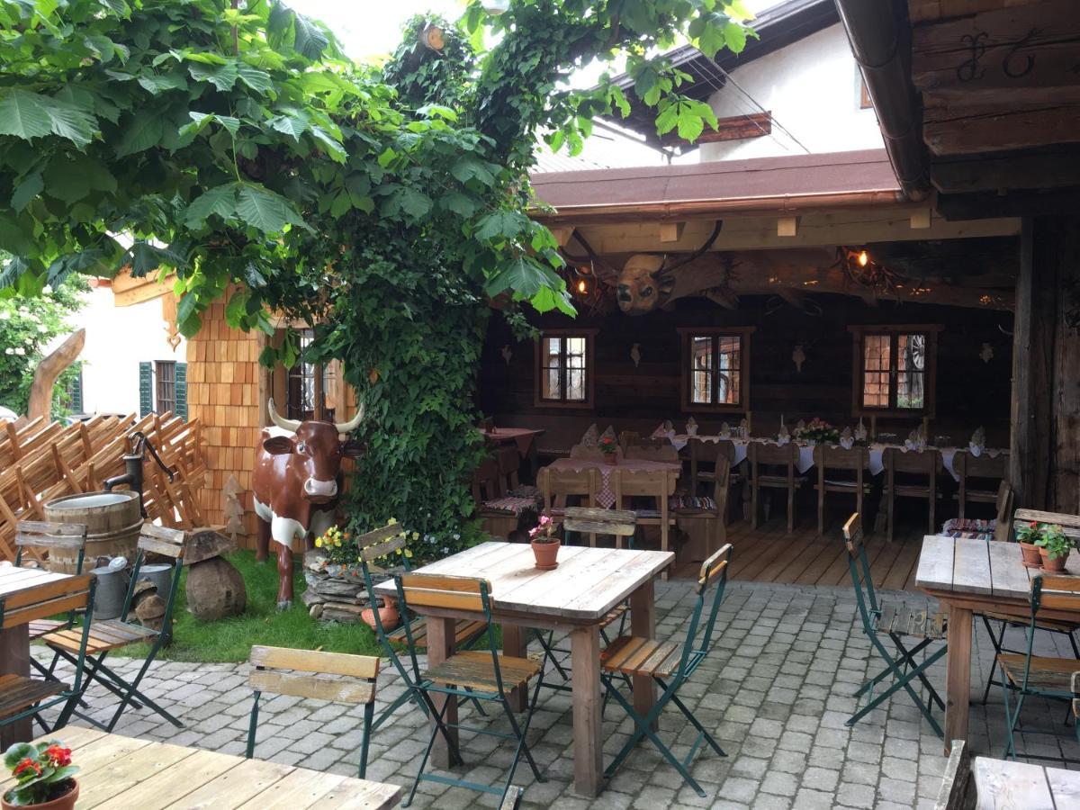 Gasthof Zacherlbraeu Bruck an der Grossglocknerstrasse Exterior photo